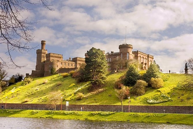 Private tour of Inverness (customisable) - Visiting Inverness Castle and Cathedral