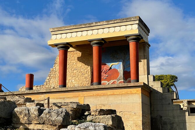 Private Tour of Knossos Minoan Palace and Archaeological Museum - Visiting the Magnificent Palace of Knossos