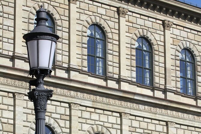 Private Tour of Residenz Palace in Munich with a Professional Guide - The Meeting Point and Tour Logistics