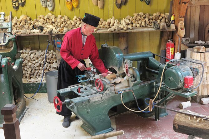 Private Tour of Simonehoeve Cheese Farm and Clog Factory - The Demonstrations and Hands-On Activities