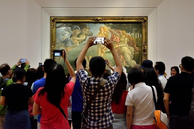 Private Tour of Uffizi Gallery and Santa Croce Basilica - Inside the Uffizi Gallery: Masterpieces in a Limited Time