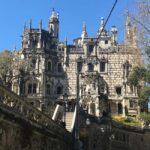 Private Tour Sintra & Cascais Premium Tudo Incluido - Visiting Pena Palace: A Vibrant Hilltop Landmark