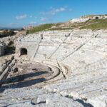 Private tour Syracuse -Archaeological Park and Ortigia with lunch - Walking Through Ortigia’s Historic Streets and Iconic Landmarks