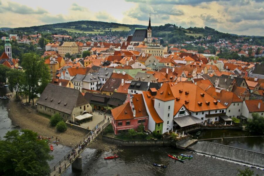 Private Tour to eský Krumlov - A Day Trip from Prague - Exploring Cesky Krumlov Castle and Baroque Gardens