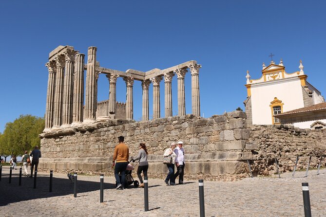 Private Tour to Évora from Lisbon - Visiting the Igreja de São Francisco: A Religious Landmark