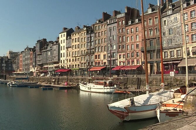 Private Tour to Mont St-Michel and Honfleur from Paris - Pickup and Logistics for a Smooth Start