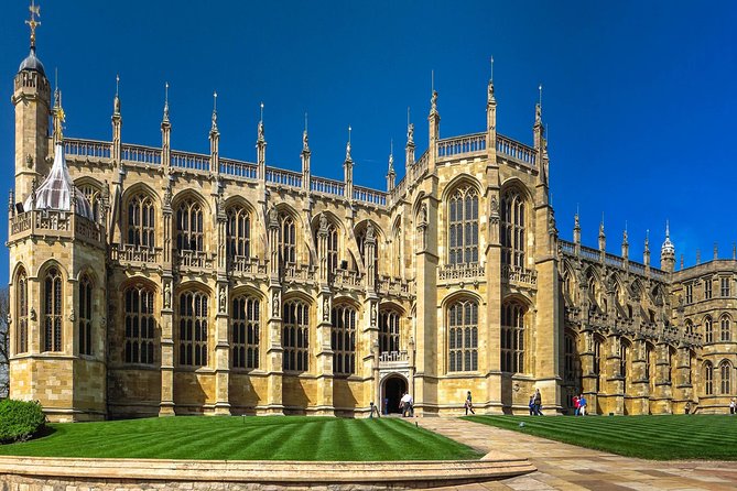 Private Tour to Stonehenge and Windsor Castle - Exploring Stonehenge’s Mysteries and Early Access Option