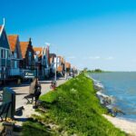 Private Tour to Zaanse Schans, Volendam & Marken 6 hrs 1-15 pers - Exploring Volendam: The Traditional Fishing Village