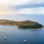 Private Tour: Wine & Sunset Experience at boat - Banje Beach and the Old Port: A Picture-Perfect Sunset View