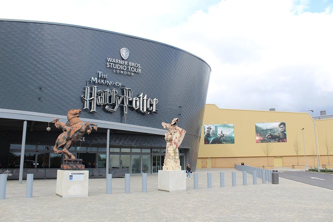 Private Transfer: Central London to Harry Potter Warner Bros Studio in Leavesden - Booking Process and Flexibility