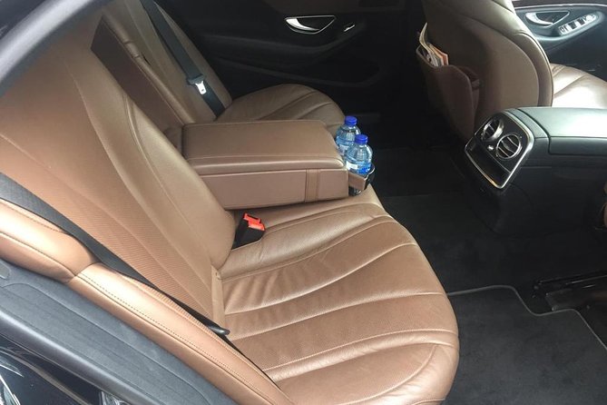 Private Transfer from Amsterdam to Utrecht - Pickup and Drop-off at Your Hotel or Location in Amsterdam