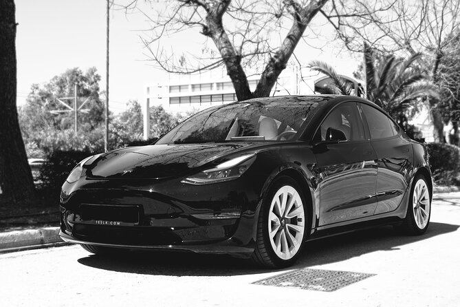 Private Transfer from Athens City to Athens Airport with Tesla - Convenient Pickup Near Public Transportation in Athens