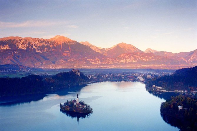 Private Transfer from Bled to Ljubljana Airport (LJU) - Why Choose a Private Transfer Over Taxis or Public Transport