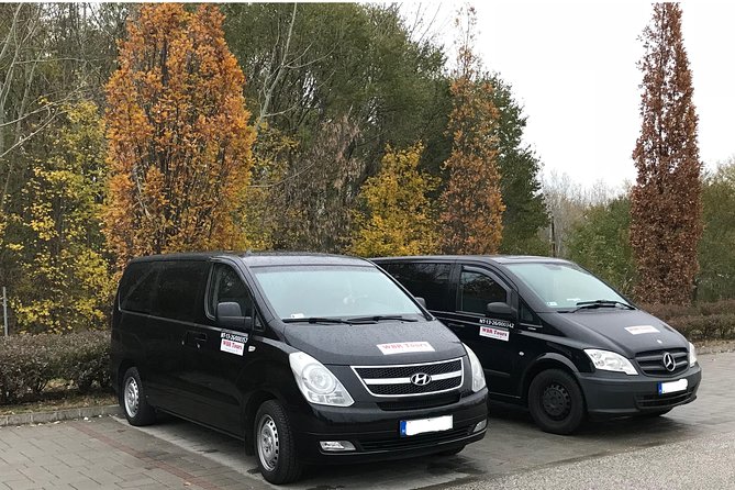 Private Transfer from Budapest Airport to the city - arrival - Start Your Budapest Visit with a Personal Meet-and-Greet