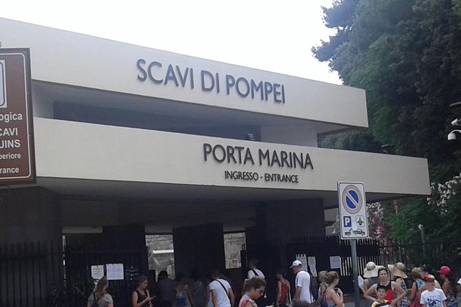 Private Transfer From Naples to Ravello/Sorrento stop at Pompeii - Strategic and Scenic Stop at Pompeii Archaeological Site