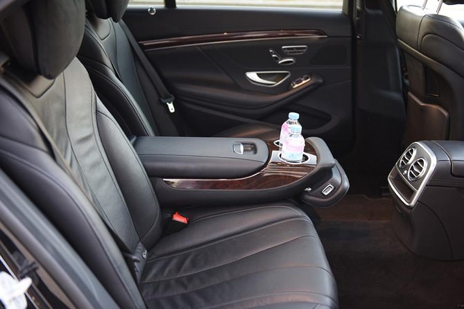 Private Transfer from Sankt-Moritz to Zurich Airport - The Price and Duration of the Transfer