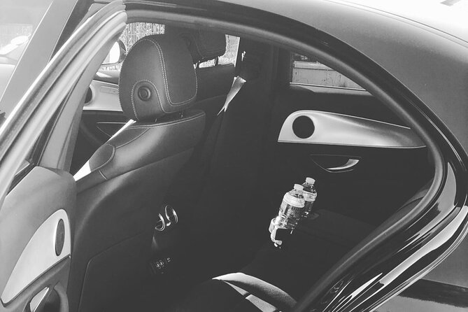 Private Transfer from the City of Paris To Orly Airport (ORY) - The Benefits of a Private Transfer from Paris to Orly