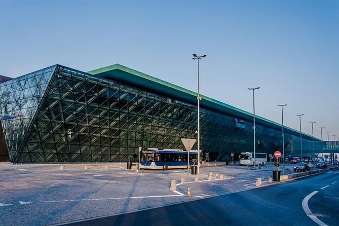 Private transfer | Krakow City - Katowice Airport Pyzowice - Smooth and Trustworthy Private Transfer from Krakow to Katowice Airport