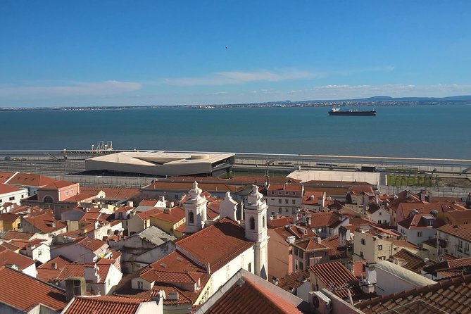 Private Transfer: Lisbon Airport to or from Lisbon Center - Meet the Driver at Lisbon Airport or Your Hotel