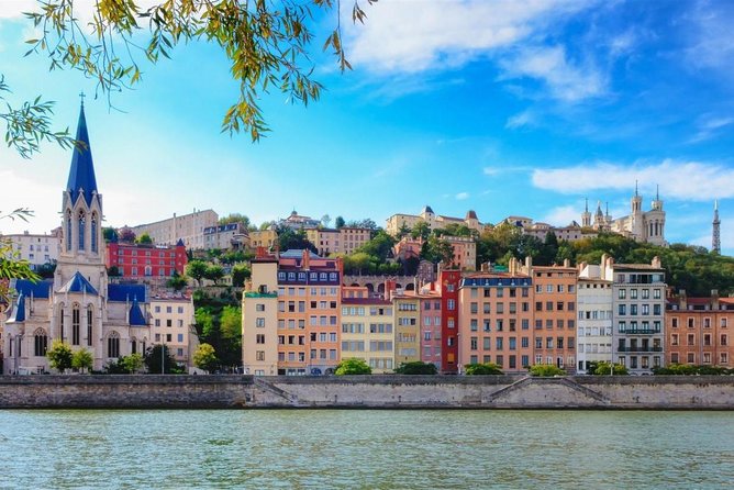 Private Transfer: Lyon Airport LYS to Lyon City in Luxury Van - Spacious and Modern Vehicles: Mercedes-Benz EQV or Class V