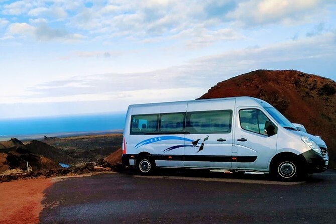 Private transfers from Lanzarote airport (ACE) to Playa Banca - Accessibility and Family-Friendly Features of the Transfer