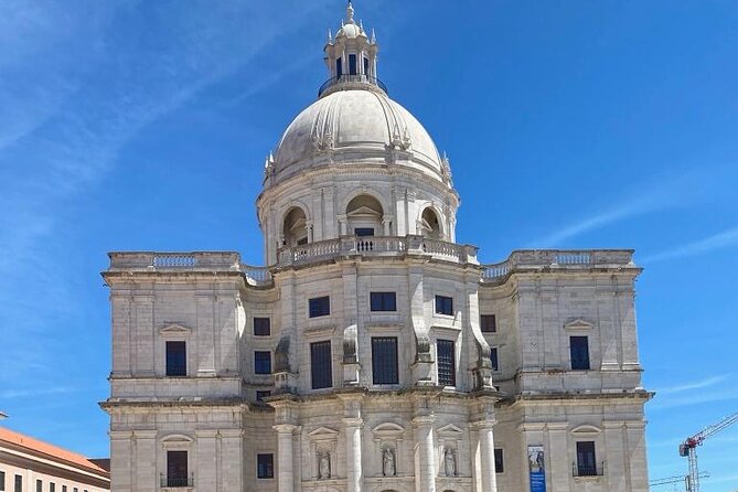 Private Tuk-Tuk Lisbon Tour - Exploring Lisbon Cathedral in Alfama