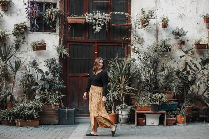 Private Vacation Photography Session with Local Photographer in Barcelona - Iconic Locations for Stunning Photos in Barcelona