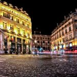 Private Van Tour in Paris 8-Hours - Exploring the Charm of Le Marais District