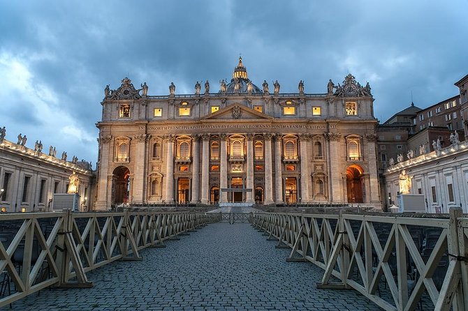 Private Vatican Tour with official tour guide and tickets - Exploring Città del Vaticano and St. Peter’s Square