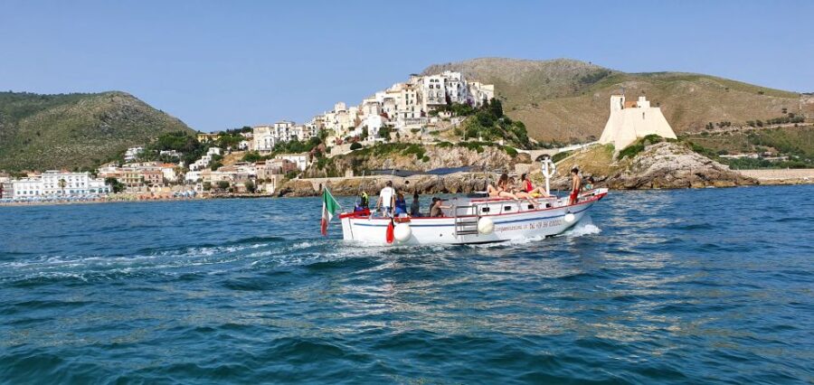 Private VIP day boat cruise to Gaeta and Sperlonga - Exploring Gaeta’s Coastal Marvels from the Water
