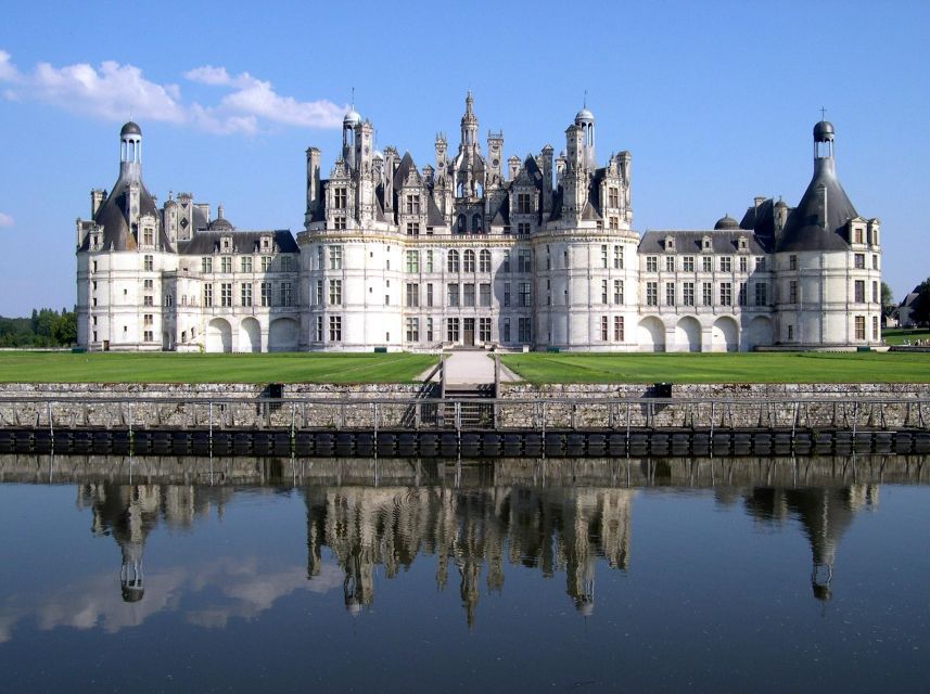 Private visit of the Loire Valley Castles from Paris - Key Points