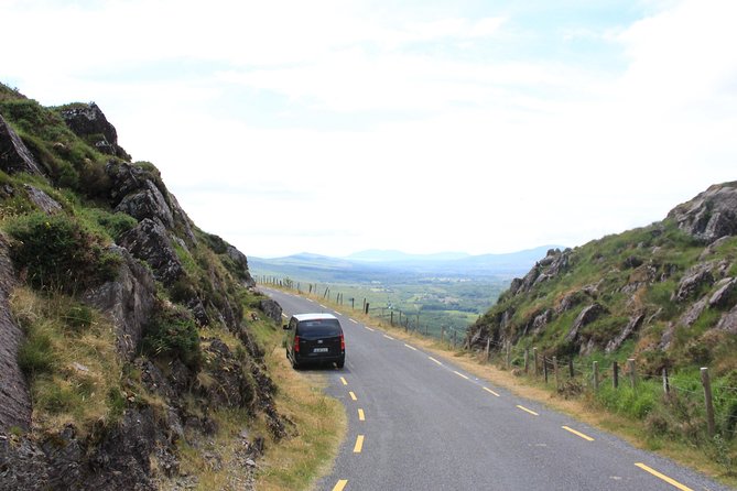 Private Wild Atlantic Day Tour from Cork - Exploring Kinsales Arts and Culinary Scene