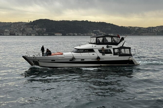 Private Yacht Tour on Bosphorus Istanbul - Exploring Istanbul’s Top Sights from the Water