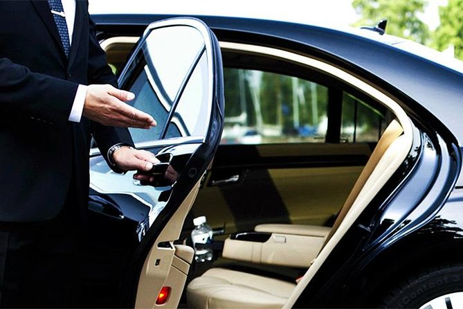 PrivateTransfer from Santorini to Santorini Airport - Price and Booking Flexibility