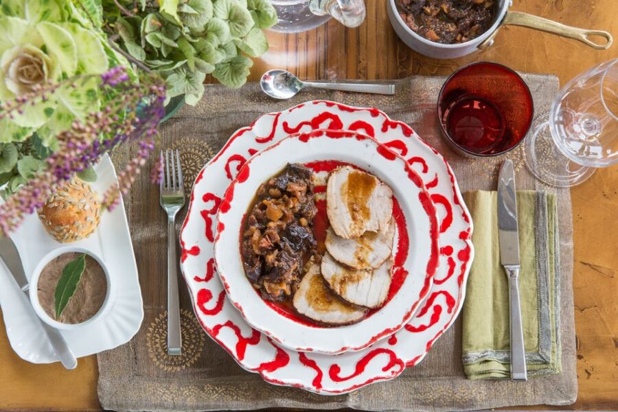 Procida: Food Tasting Experience & Wine at a Local's Home - The Setting of a Family Home in Procida