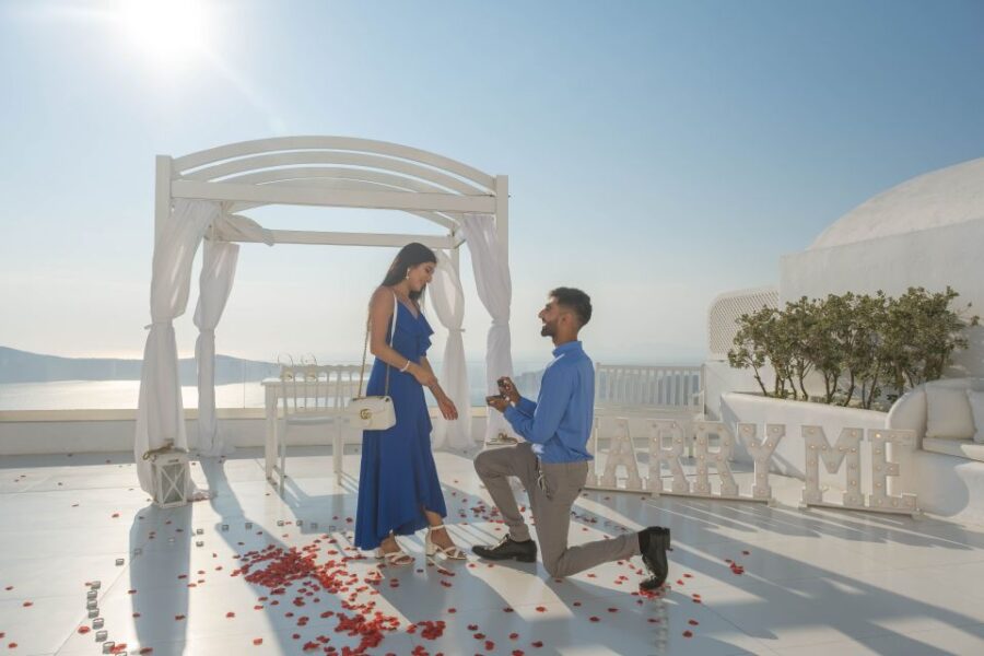 Proposal Photoshoot Santorini - What Makes the Proposal Photoshoot in Santorini Special