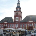 Public tour With Bertha Benz through the city of inventors Costume tour - Mannheim’s Historic Start: Carl Benz Memorial