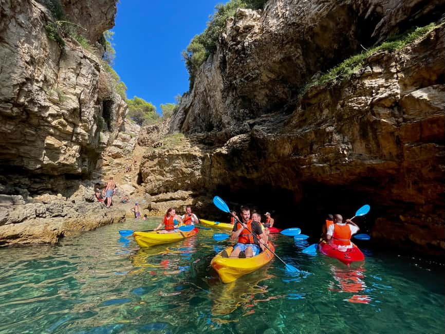 Pula: Cave, Canyon and Island Kayak Tour Snorkel&Explore - Meeting Point and Logistics at Ambrela Beach
