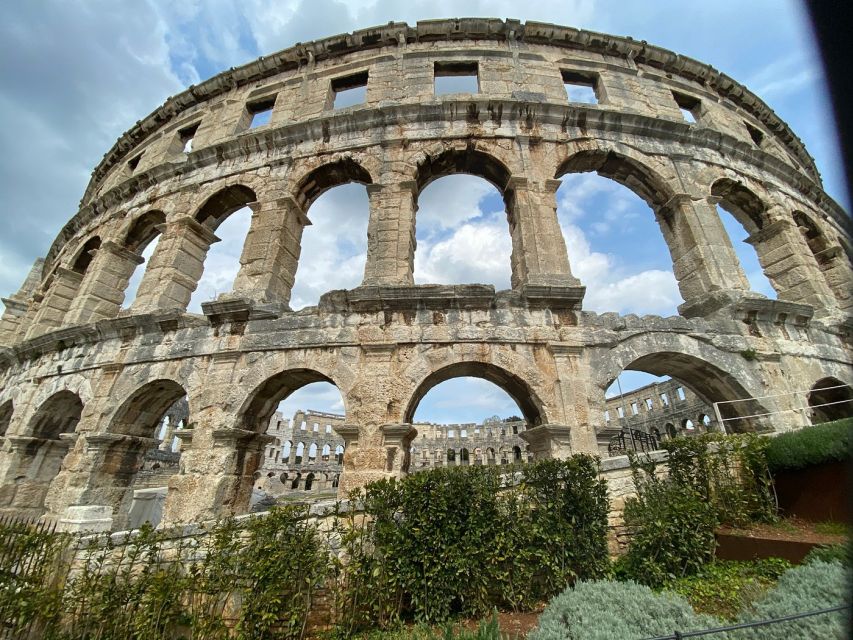 Pula Essentials Walking Tour - Starting Point at Tito’s Park and What to Expect