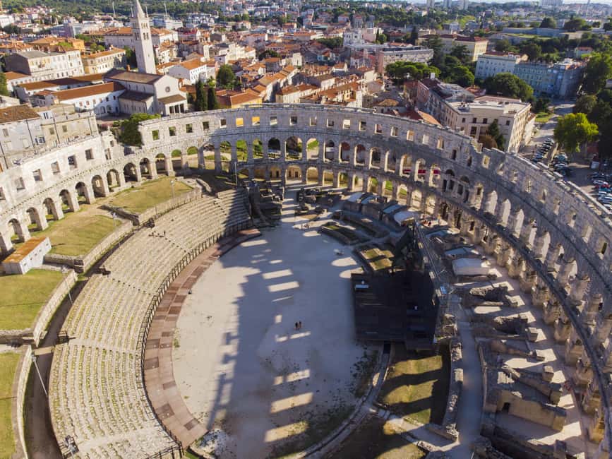 Pula's Timeless Wonders & Olive Oil Tasting at Oio Vivo - Discover the Roman Wonder: Pula Amphitheater Entrance and Nearby Landmarks
