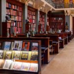 Queen Elizabeth II and Royal Secrets Private Tour - Starting Point in Parliament Square