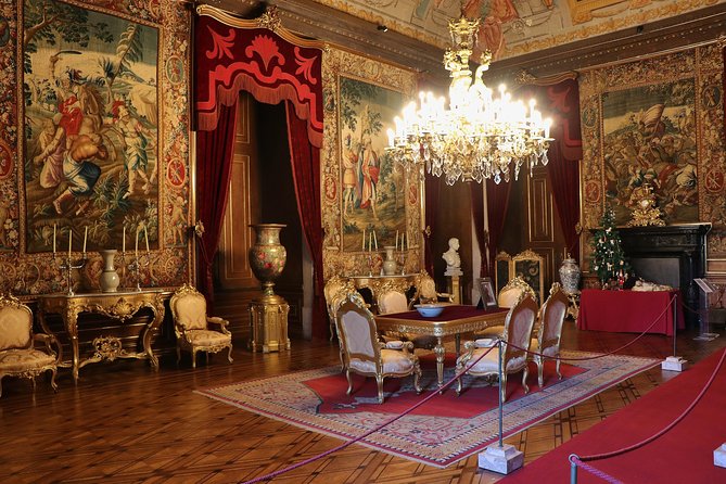 Queluz and Ajuda Palaces Private Tour, Lisbon´s forgotten history. - Inside the Queluz Gardens and Canal Experience