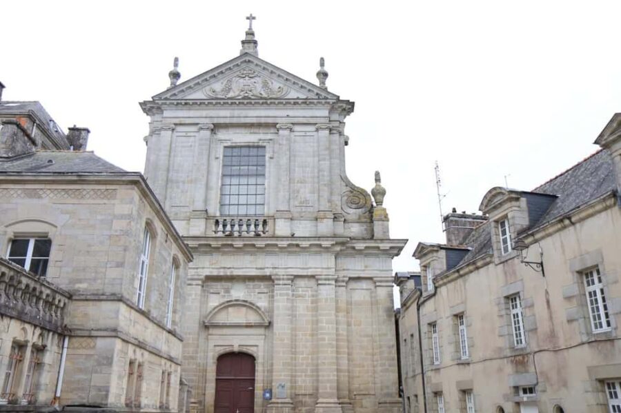 Quimper Guided Walking Tour - Starting at the Iconic Cathedral Saint-Corentin