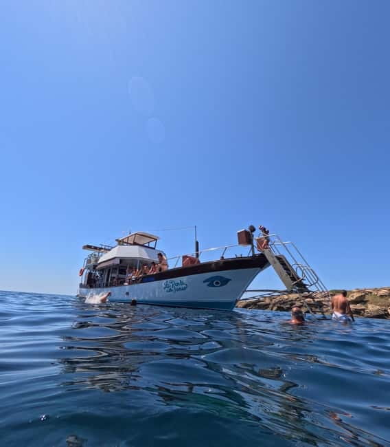 RaccontiAmo Daily cruises Le Castella Isola Capo Rizzuto - Highlights at the Marine Protected Area