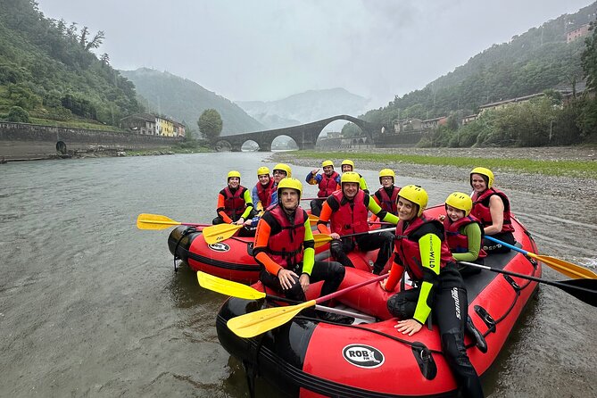 Rafting activity with family in Lucca - The Rafting Route and Water Stops in Tuscany