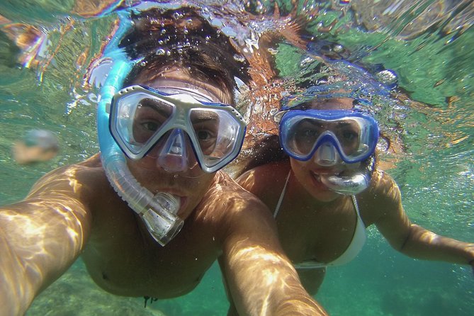 Rando-Palmée Getaway Around an island - The Starting Point in Marseille’s Endoume District