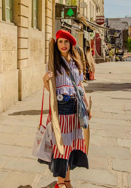 Re-Paris: Paris Photoshoot with a Recycle Twist - Parisian Props and Fun Accessories