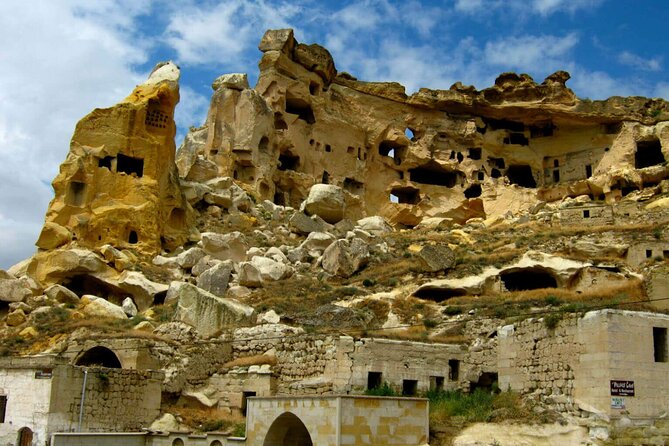 Red / North of Cappadocia Tour - Exploring Love Valley: Spectacular Landscapes Up Close