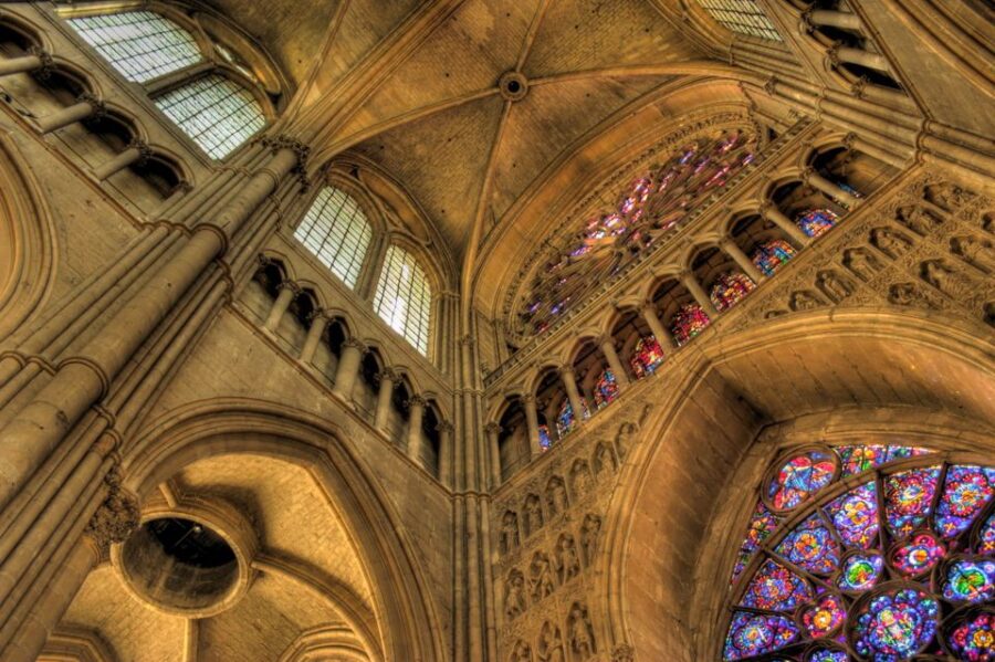 Reims: Guided Tour of Cathedral of Notre Dame de Reims - Inside the Cathedral: Stained Glass and Artistic Treasures