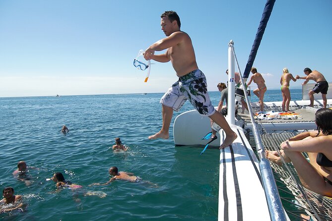 Relax Sailing Catamaran along the Costa Daurada - The Spacious and Stable Catamaran Design